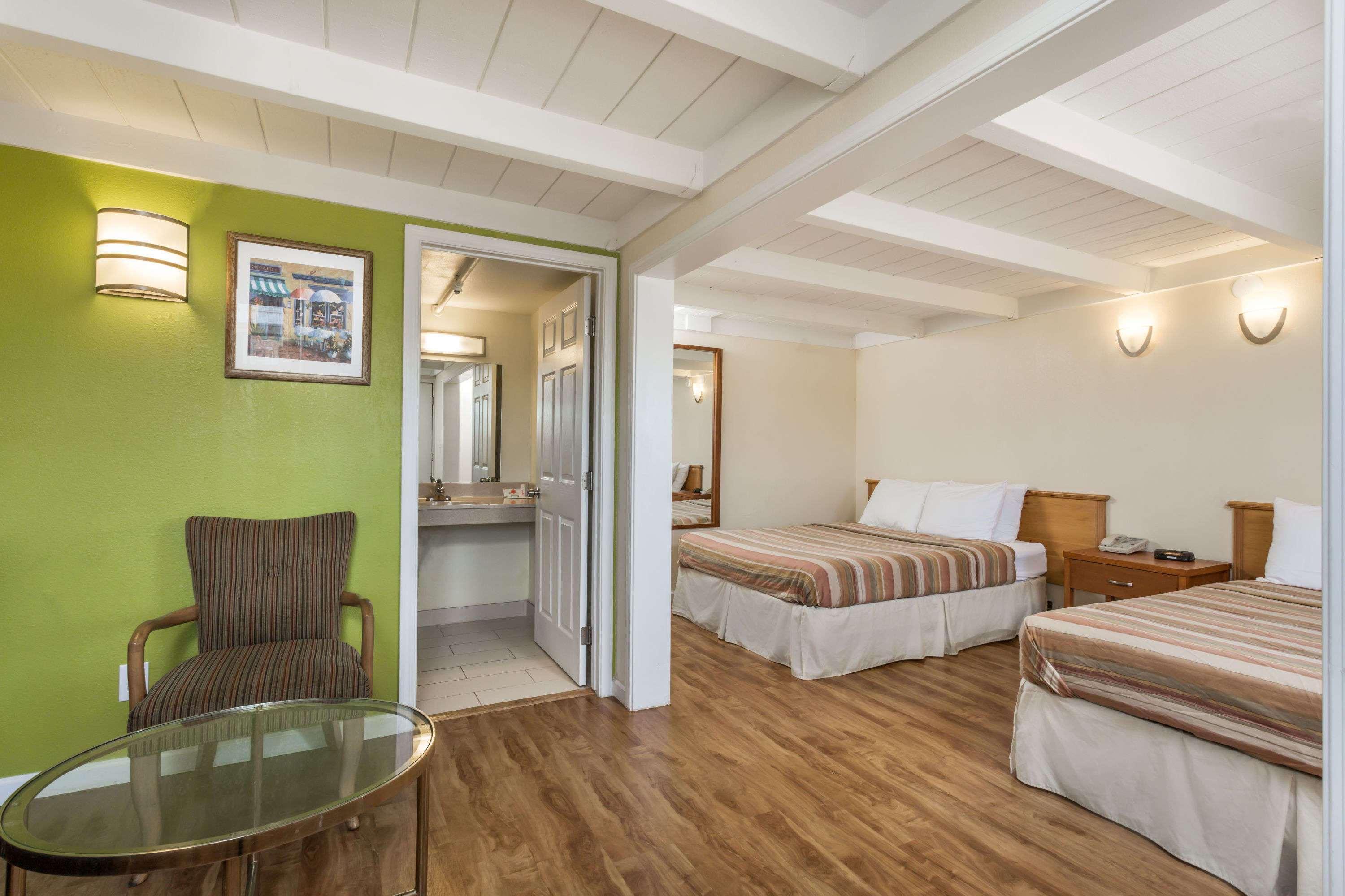 Travelodge By Wyndham Fairfield/Napa Valley Bagian luar foto