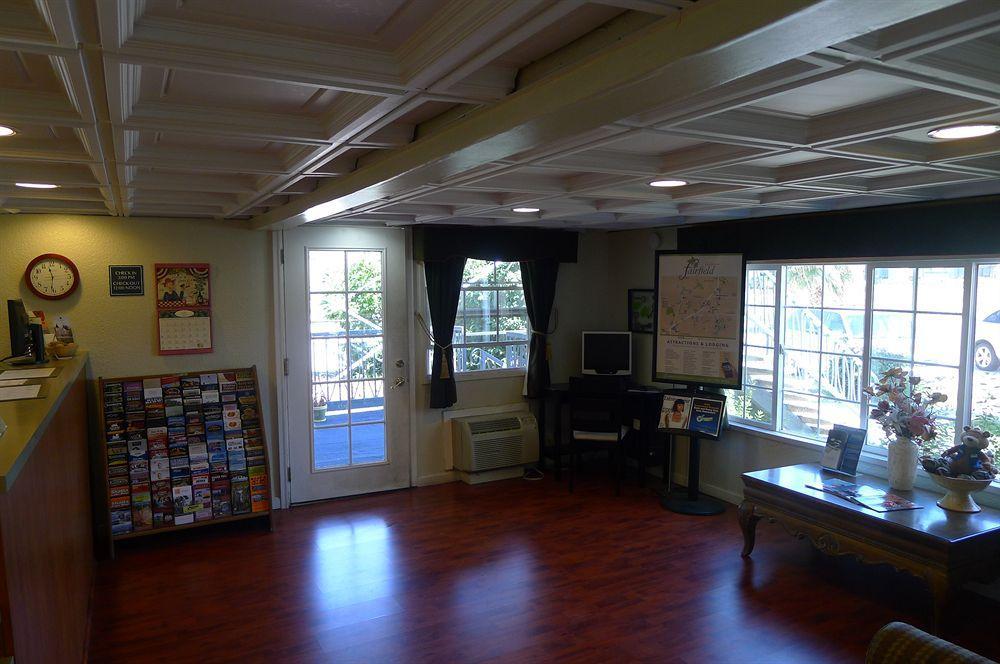 Travelodge By Wyndham Fairfield/Napa Valley Bagian luar foto