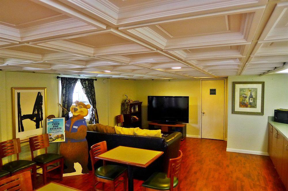 Travelodge By Wyndham Fairfield/Napa Valley Bagian luar foto