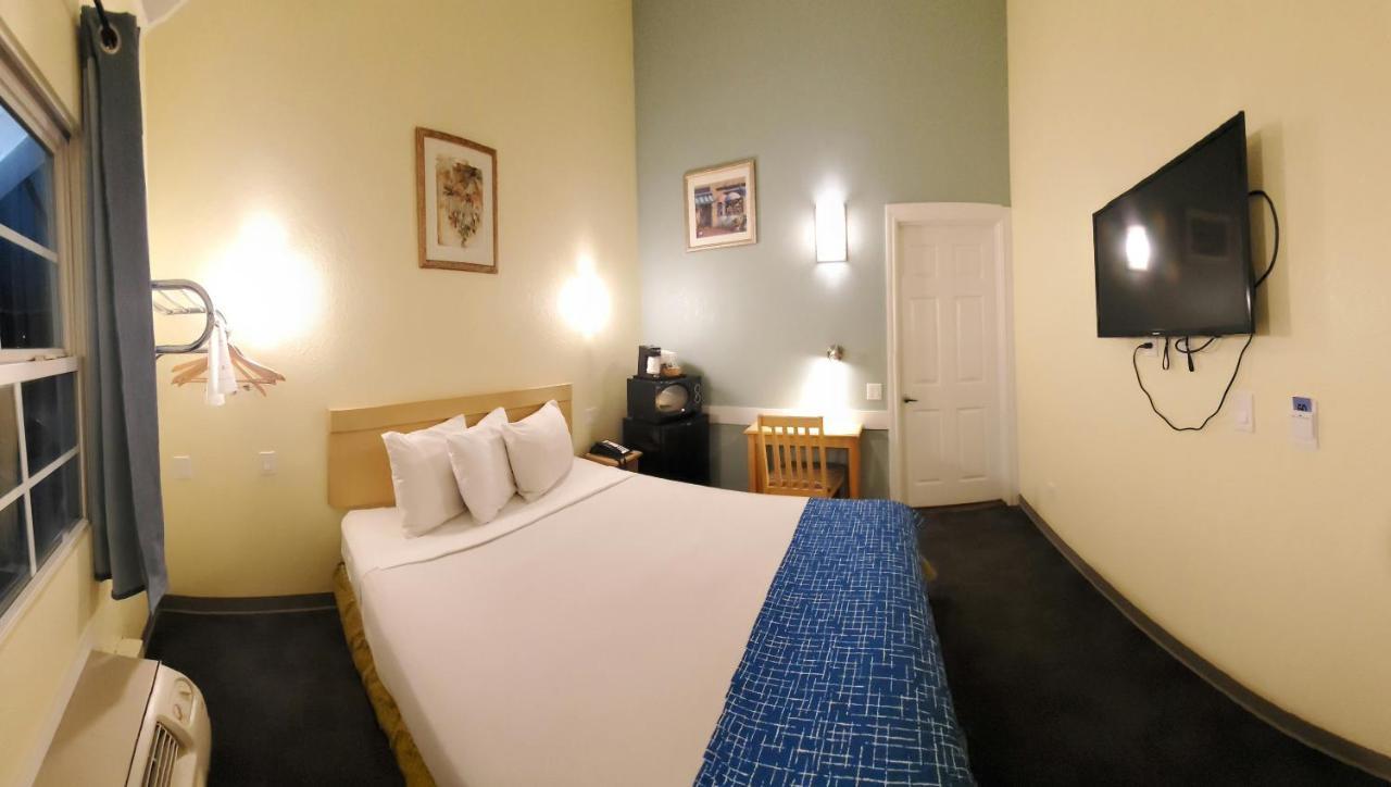 Travelodge By Wyndham Fairfield/Napa Valley Bagian luar foto